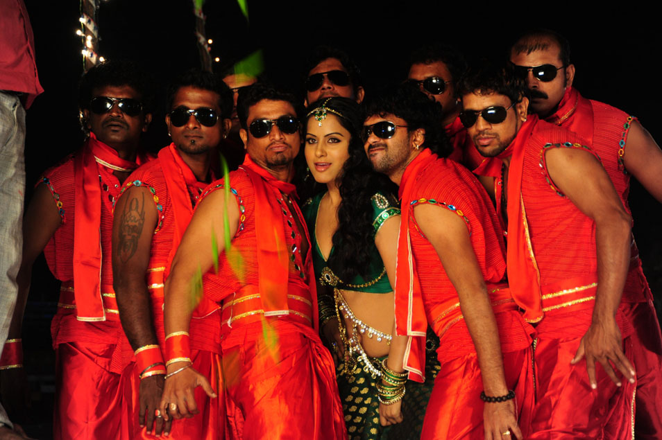 Nandeeswarudu Movie hd photo