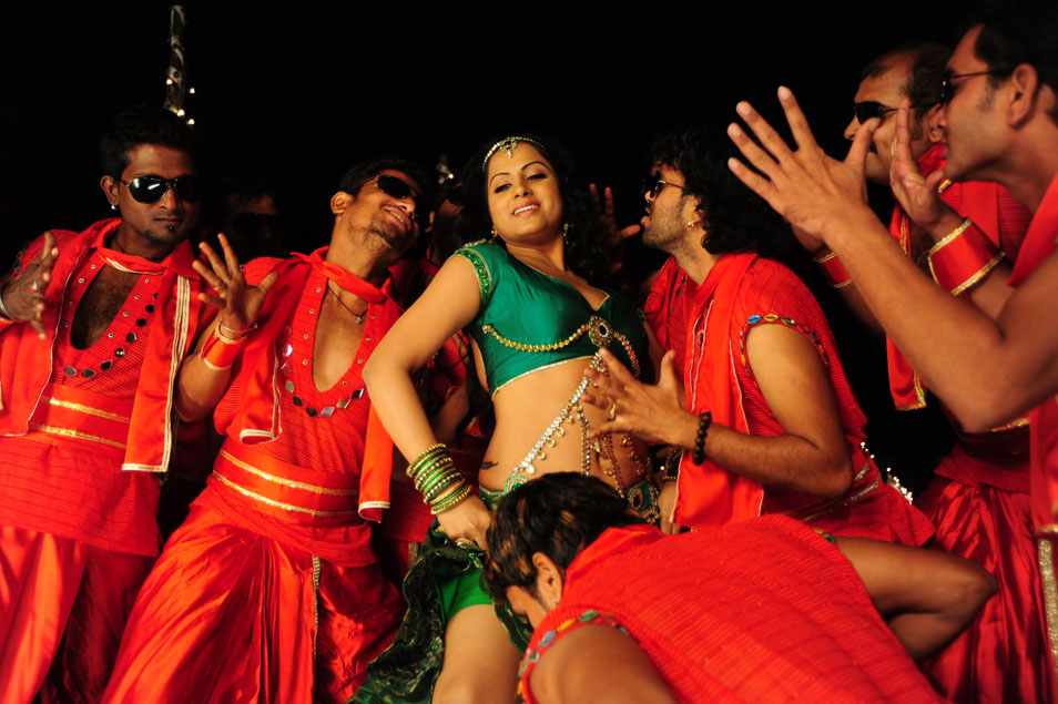 Nandeeswarudu Movie hd photo