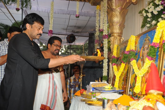 Yevadu Movie hd photo