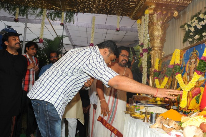 Yevadu Movie hd photo