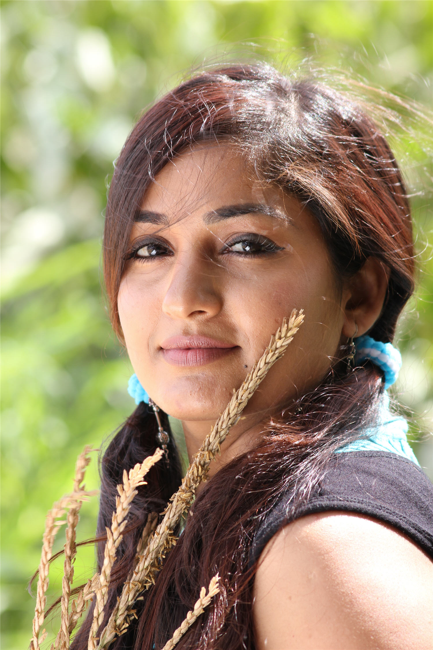 Usuru Movie hd photo