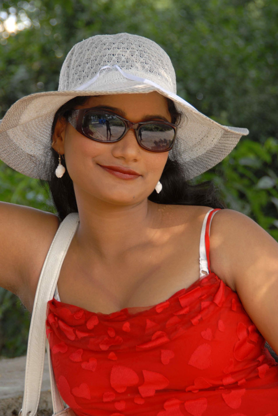 Ring Ring Movie hd photo