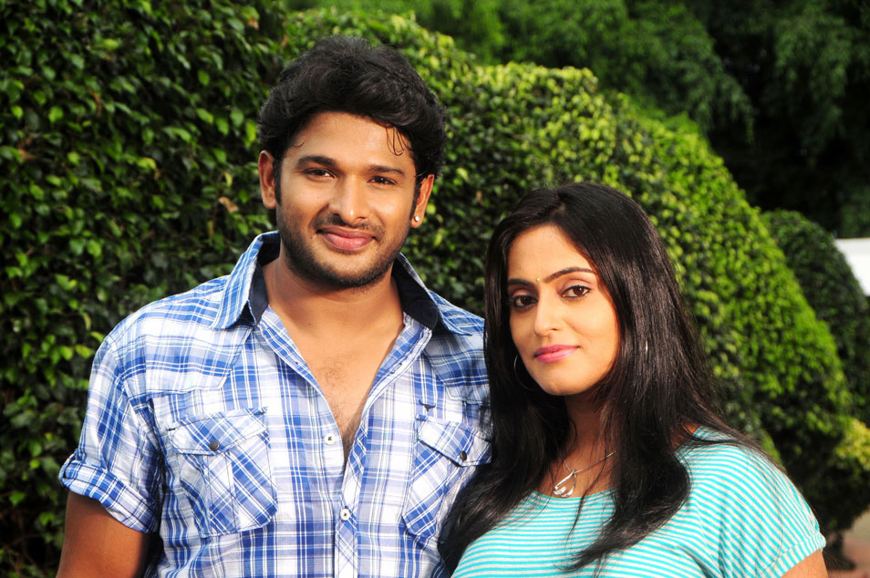 Maa Abbai Engineering Student Movie hd photo