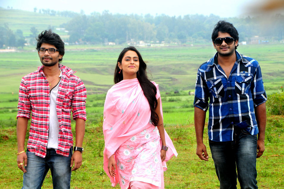 Maa Abbai Engineering Student Movie hd photo