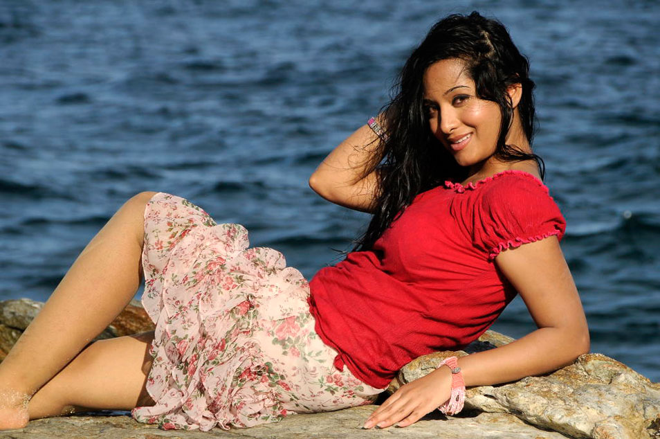 Priyudu Movie hd photo