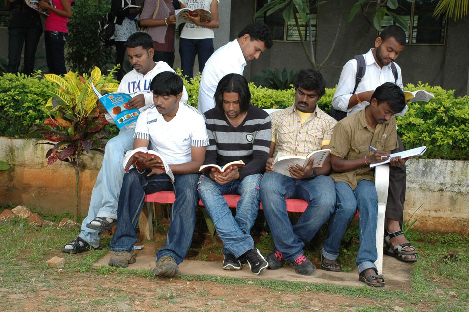 Love College Movie hd photo