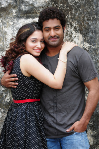 Oosaravelli photos