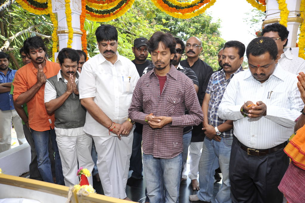 Chilipiga Movie hd photo