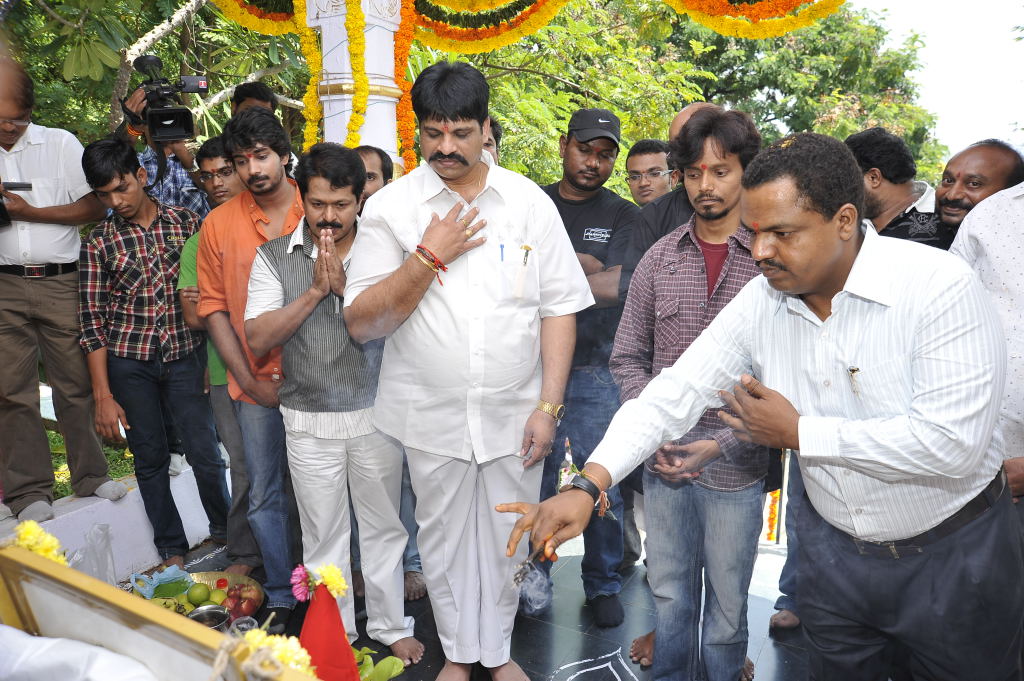 Chilipiga Movie hd photo