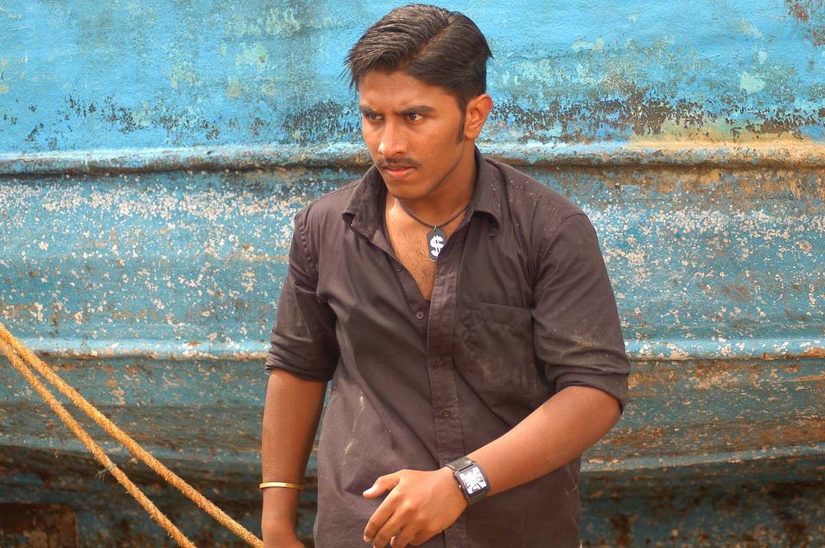 Chirutha Puli Movie hd photo