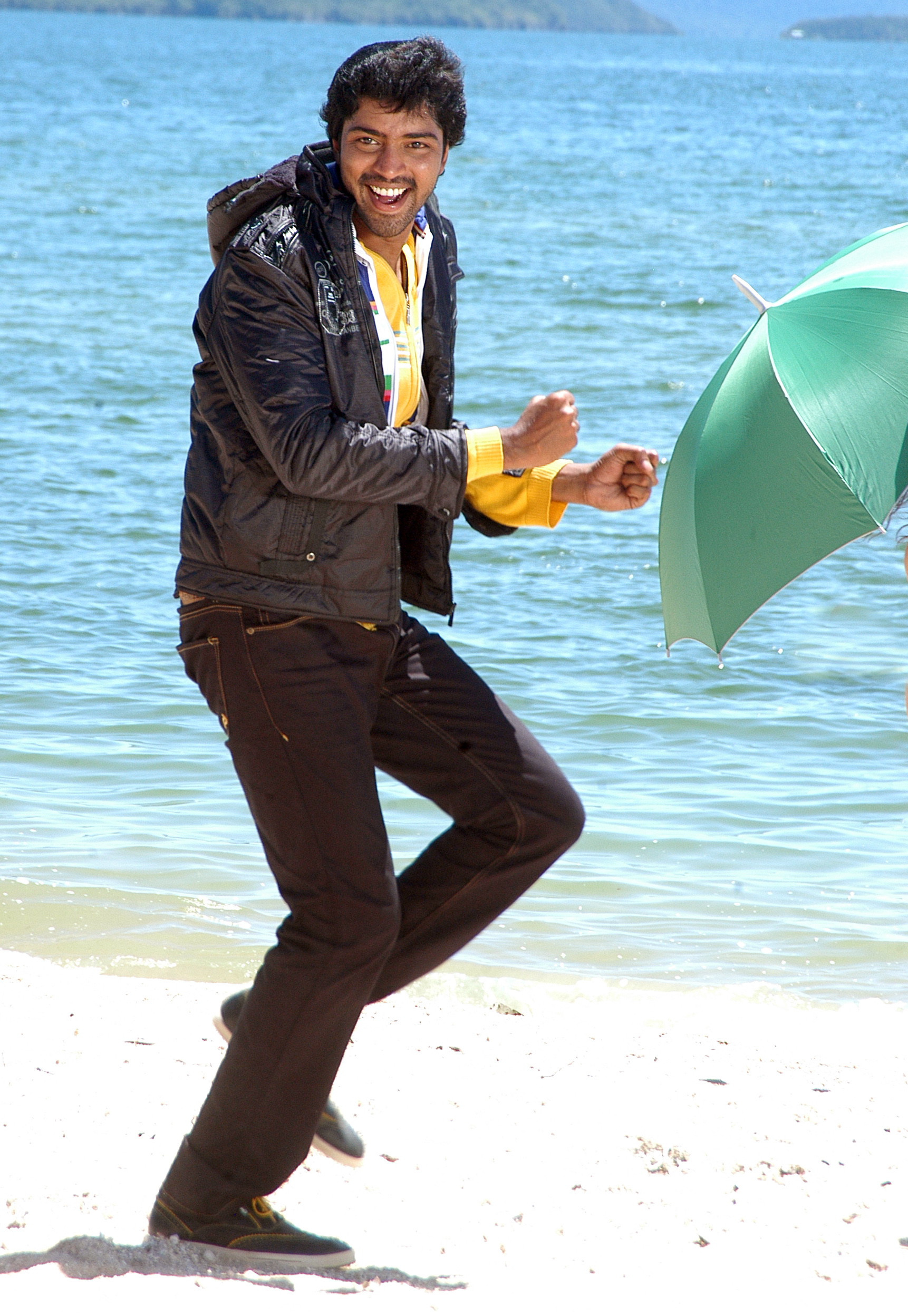 Madatha Kaja Movie hd photo