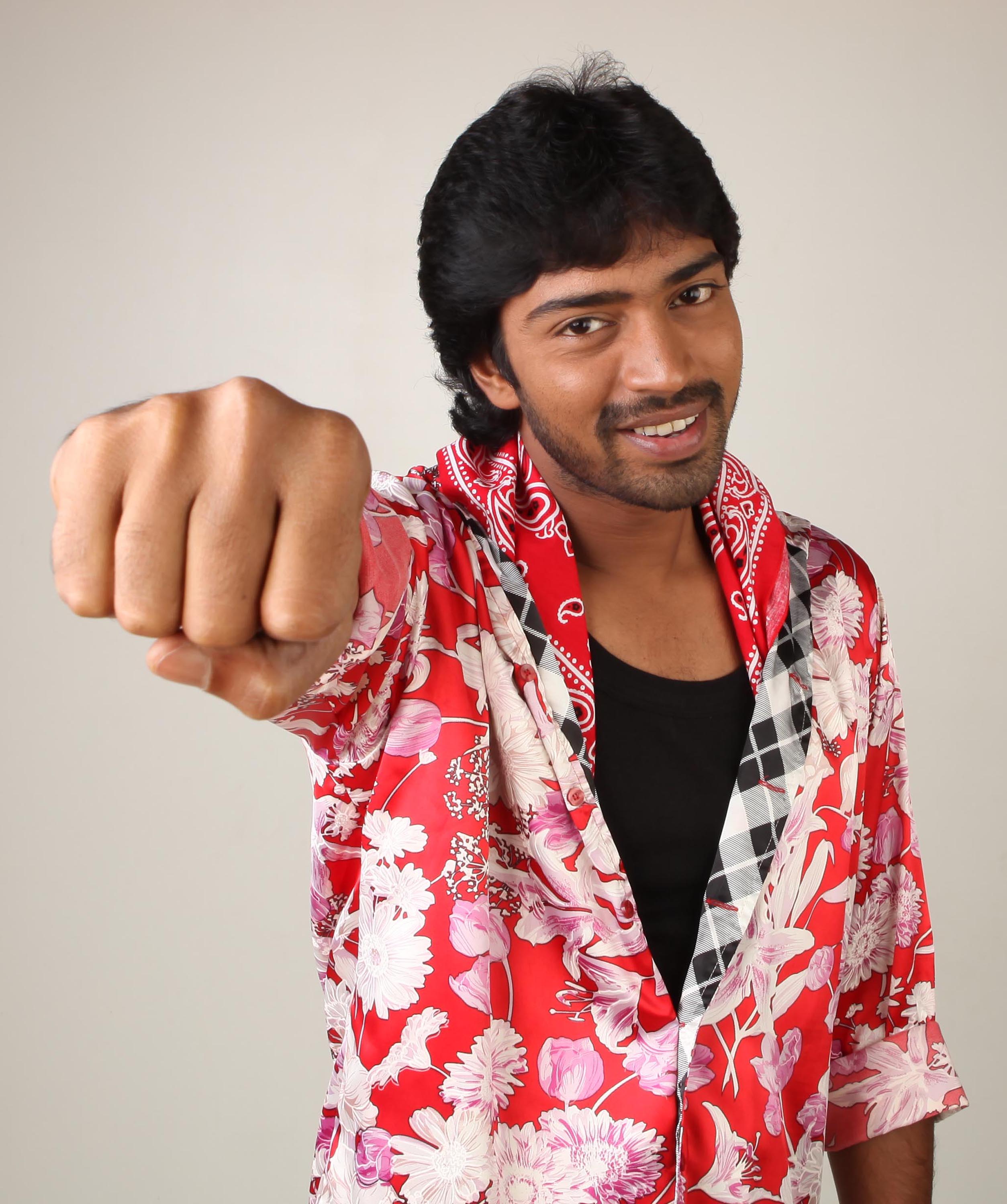 Madatha Kaja Movie hd photo