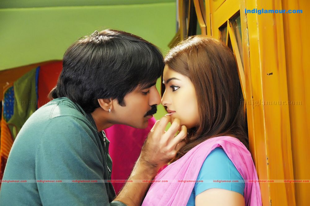Mirapakaya Movie hd photo