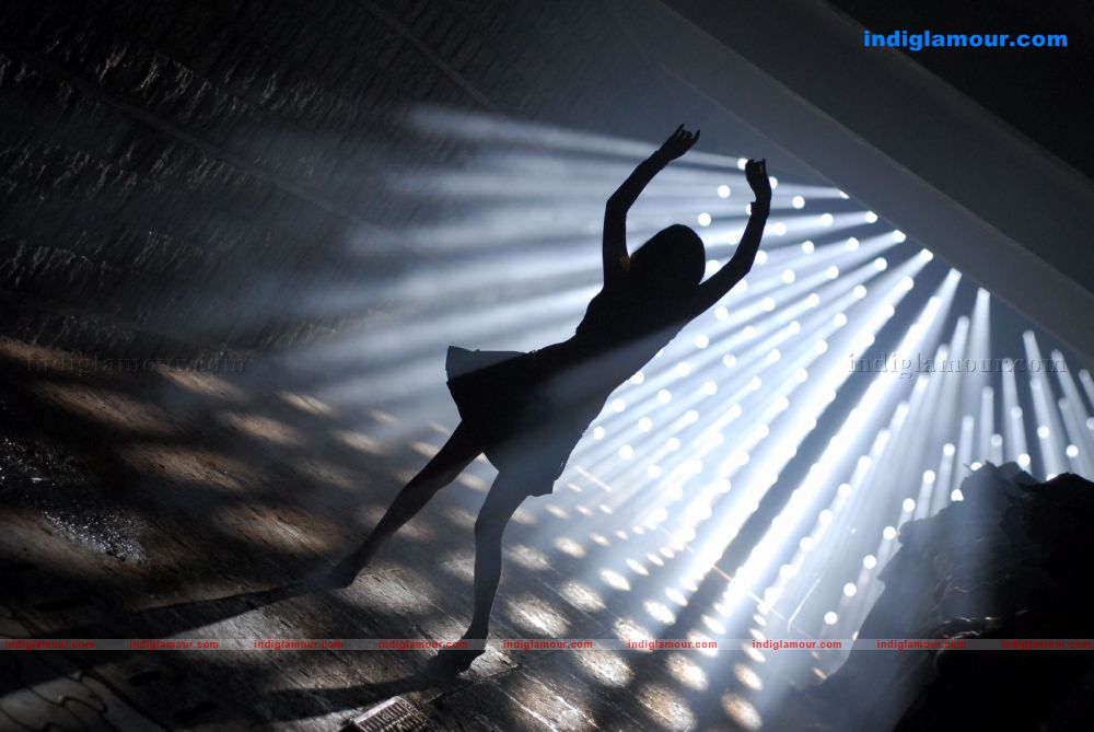 Ala Modalaindi Movie hd photo