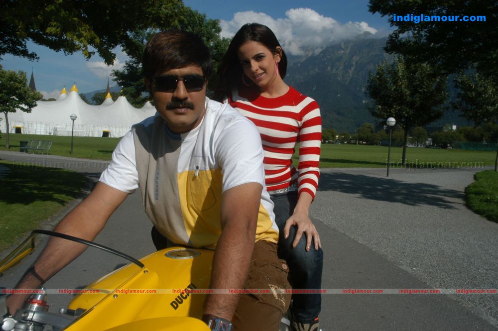 America Alludu Movie hd photo