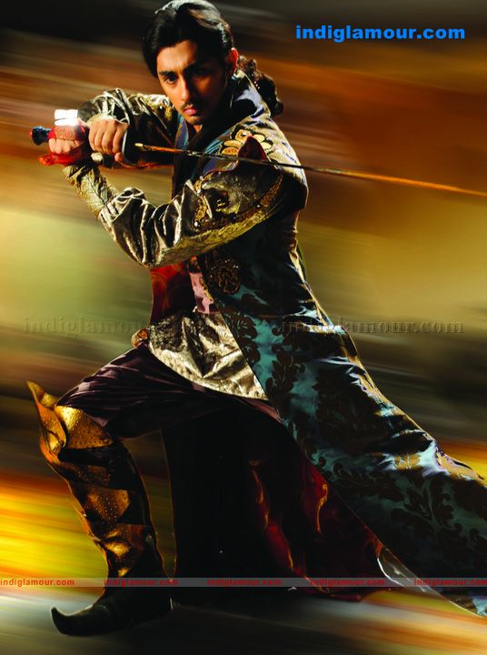 Anaganaga O Dheerudu Movie hd photo