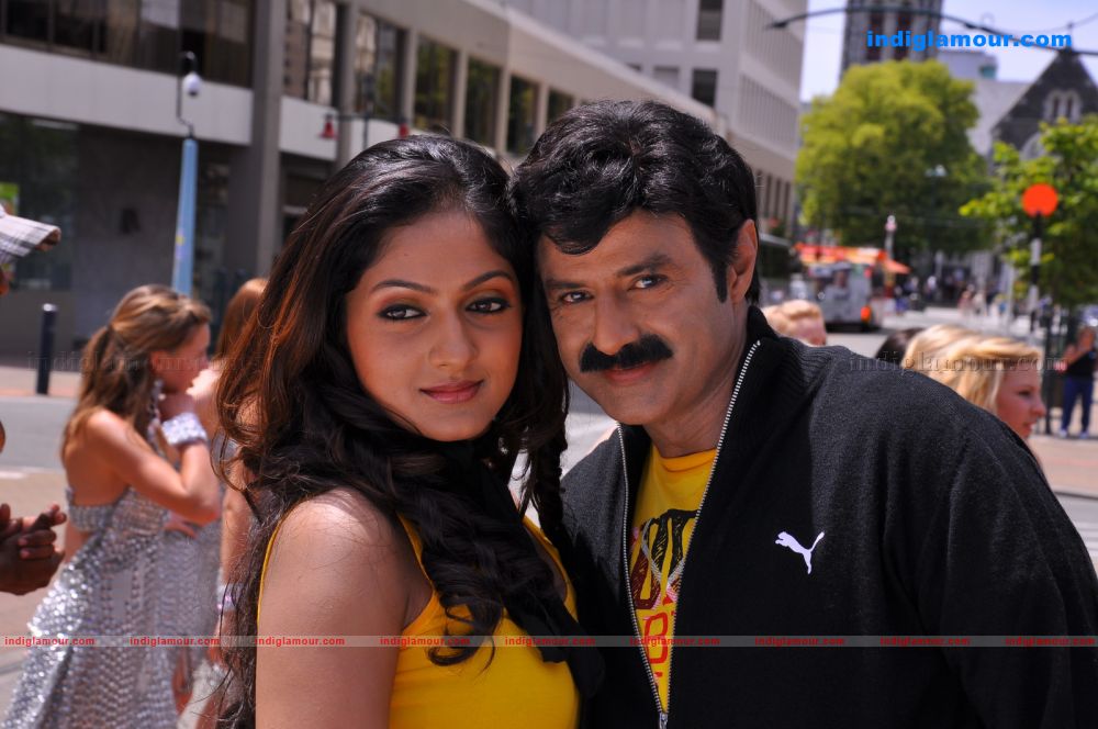 Parama veera Chakra Movie hd photo