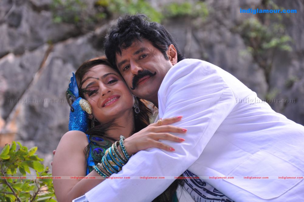 Parama veera Chakra Movie hd photo