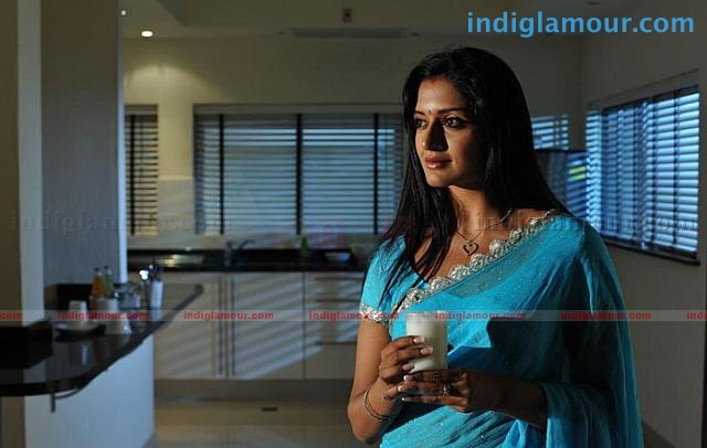 Chukkalanti Ammayi Chakkanaina Abbai Movie hd photo