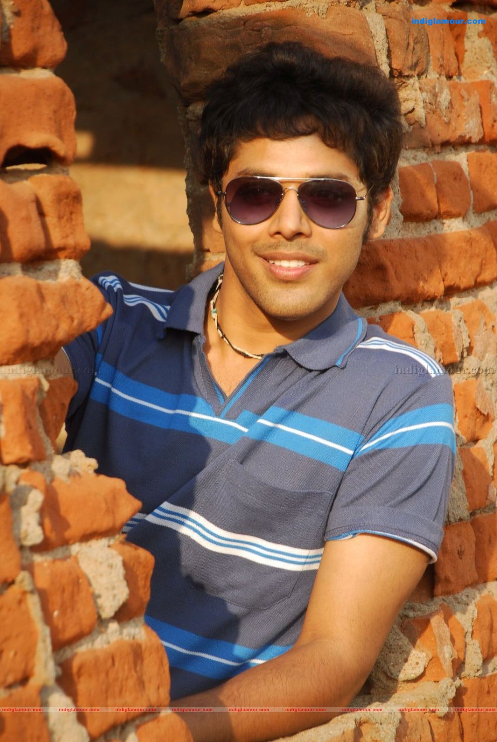 Nenu Nanna Abaddam Movie hd photo