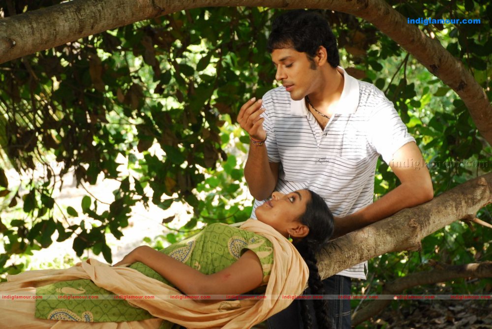 Nenu Nanna Abaddam Movie hd photo