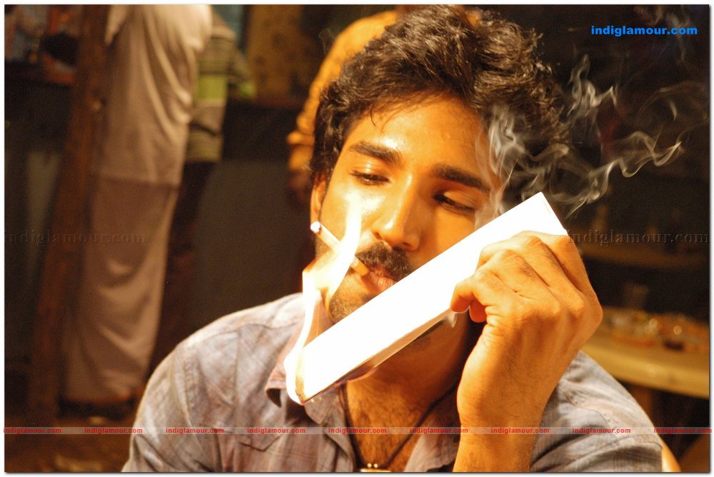 Vasthad Movie hd photo