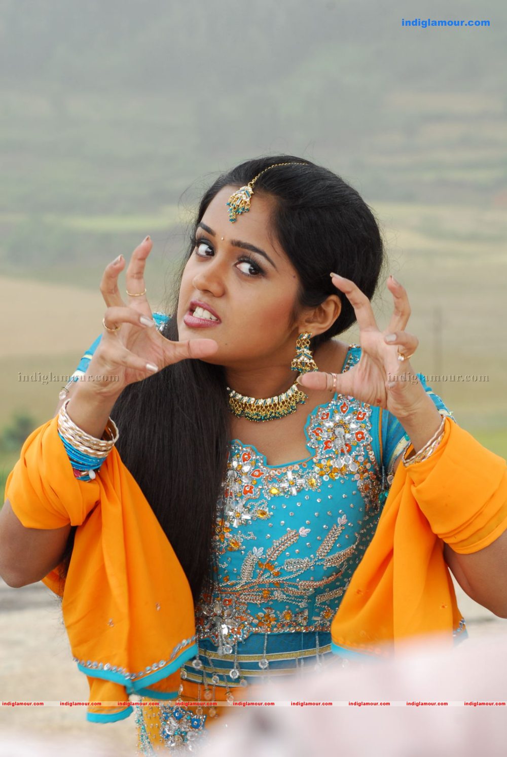 Amayakudu Movie hd photo