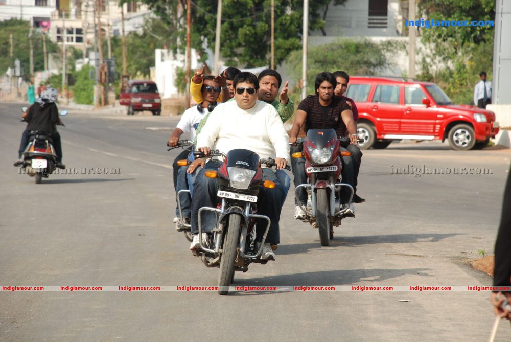 Amayakudu Movie hd photo