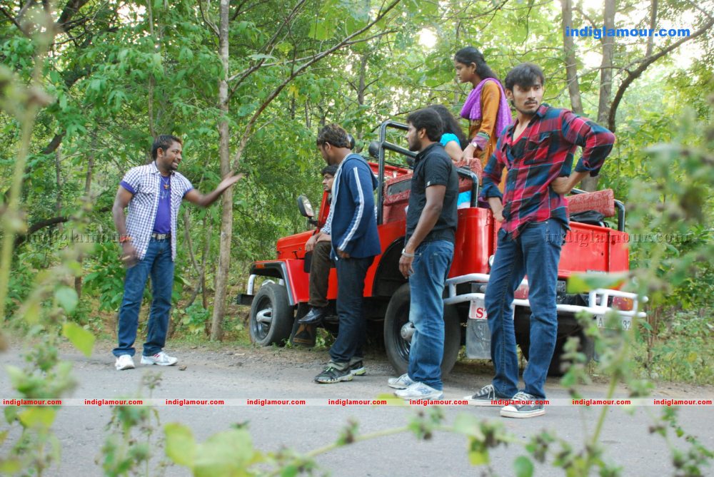 Anukokunda Movie hd photo