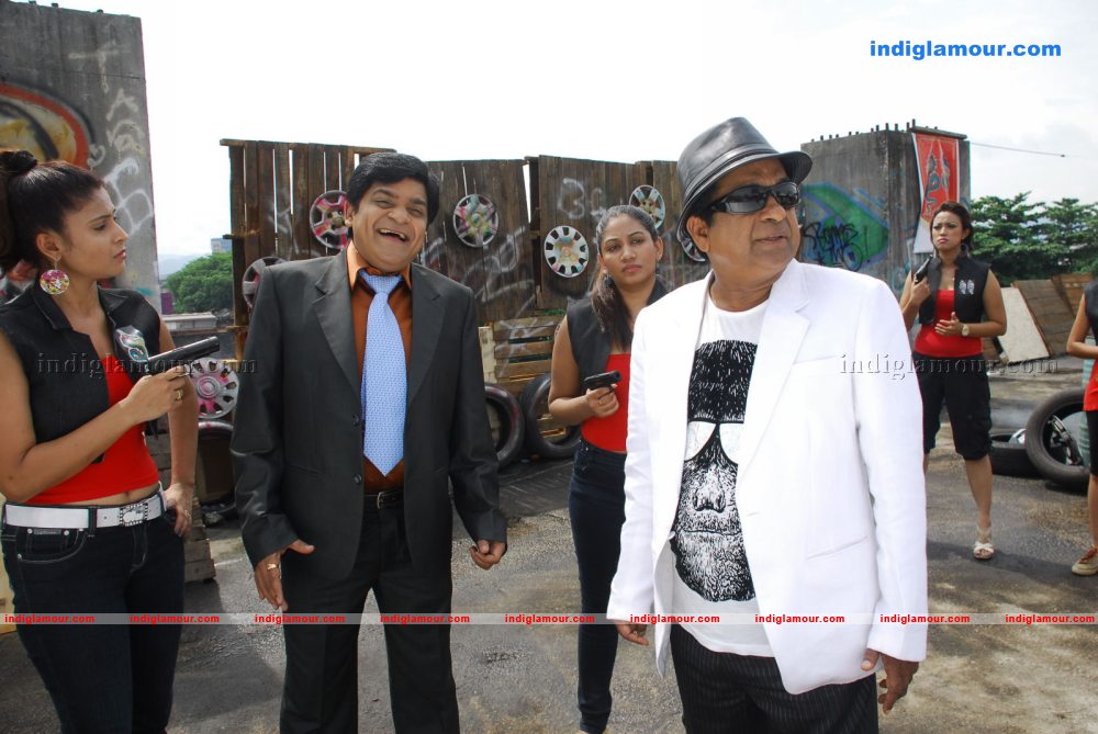 Mugguru Movie hd photo