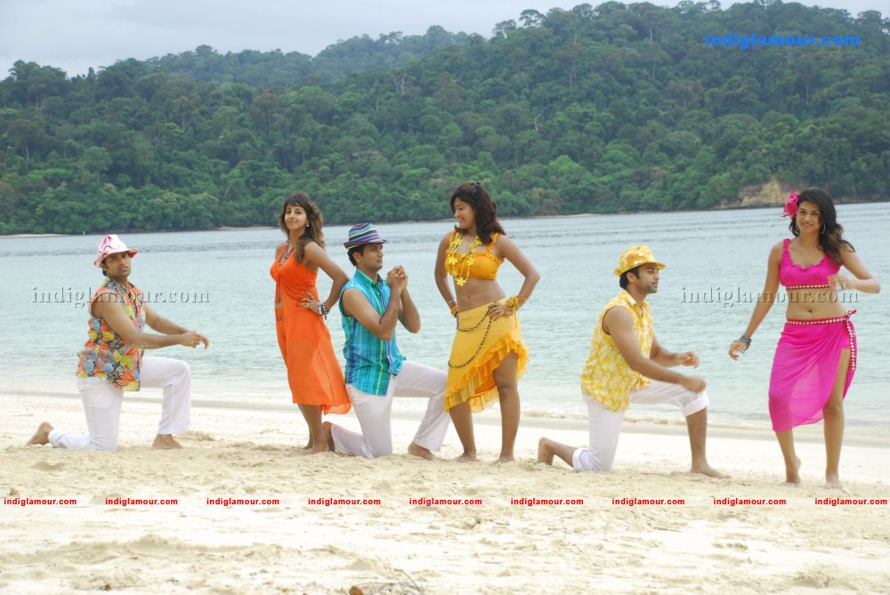 Mugguru Movie hd photo