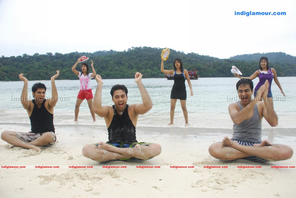Mugguru Movie hd photo