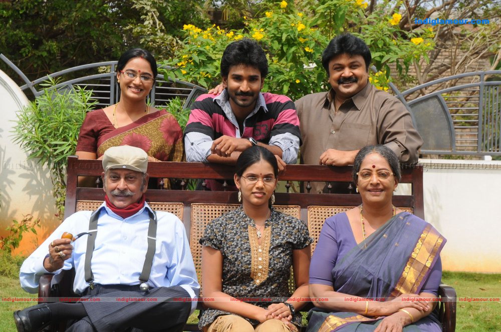 Chelagatam Movie hd photo