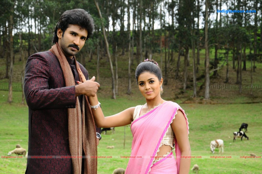 Chelagatam Movie hd photo