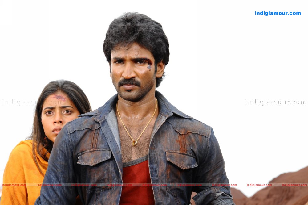 Chelagatam Movie hd photo