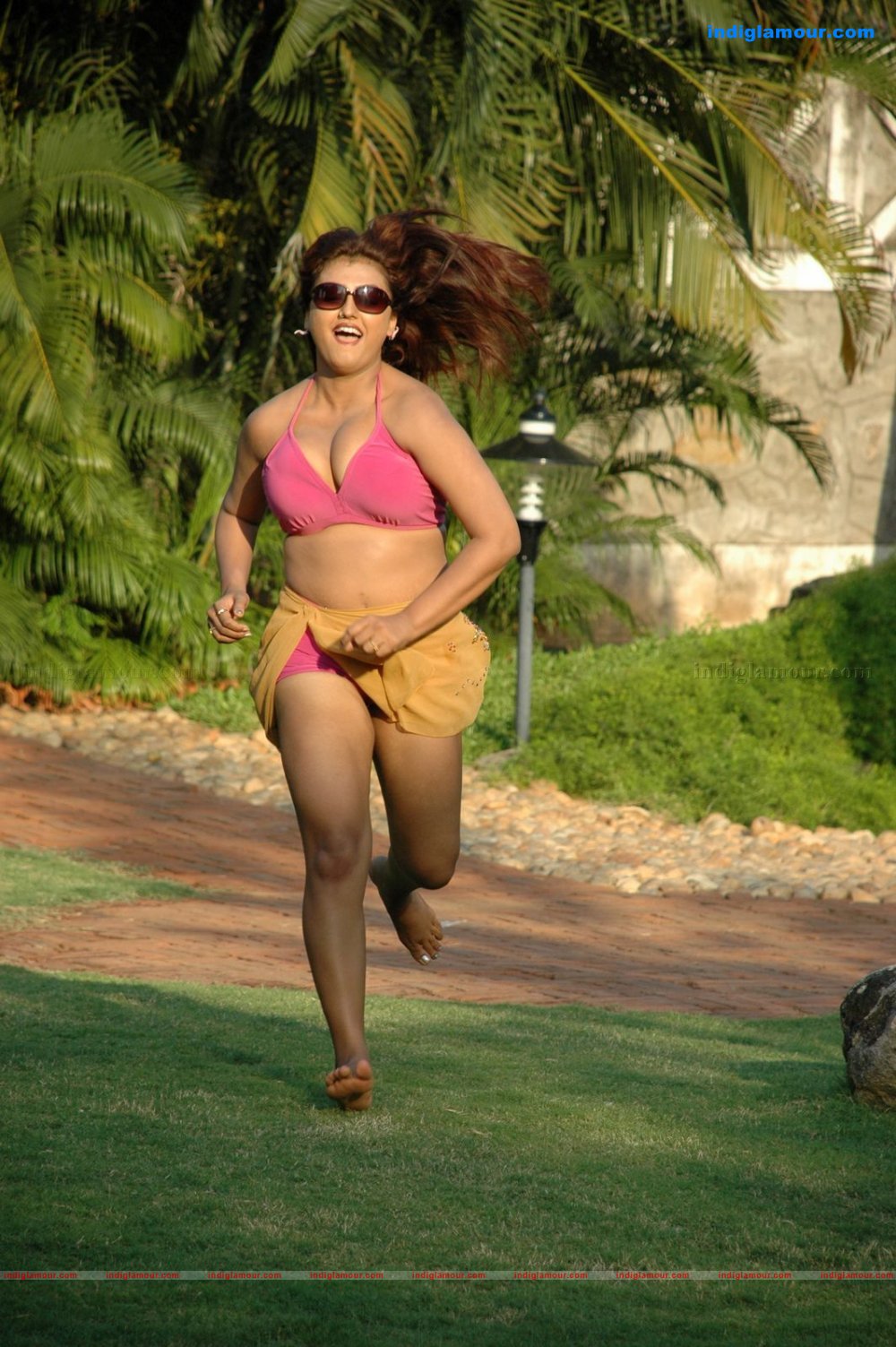 Madanmohini Movie hd photo