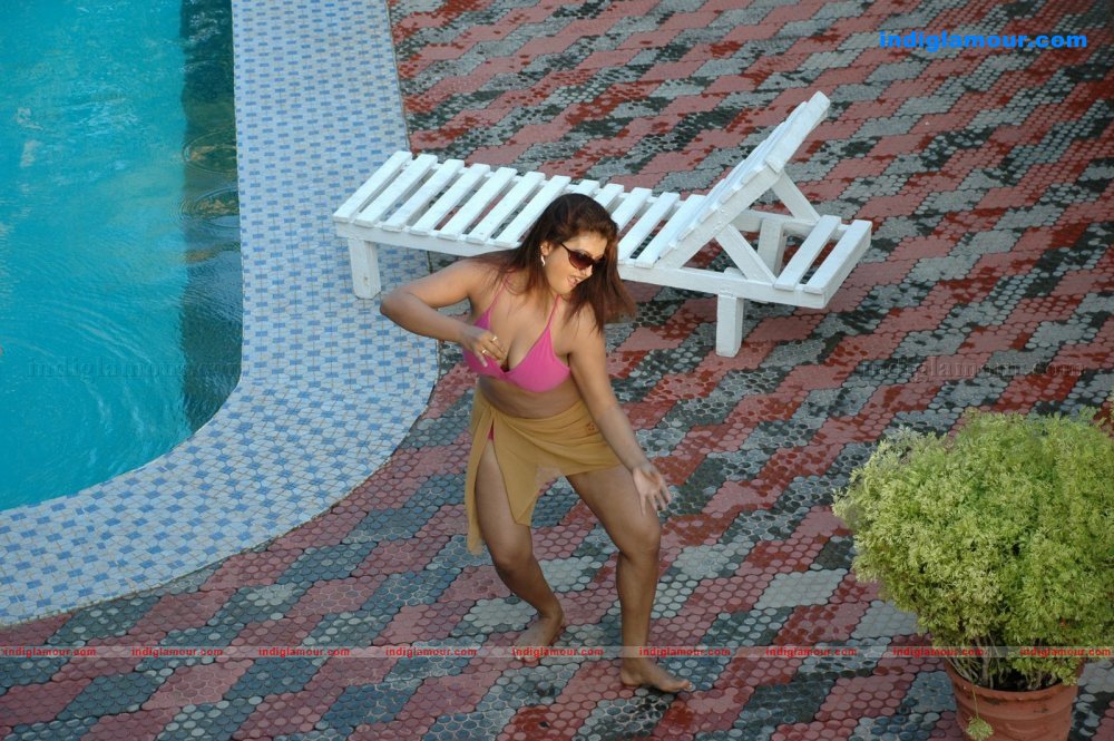 Madanmohini Movie hd photo