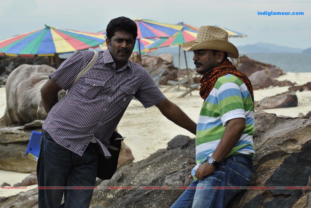 Aha Naa Pellanta Movie hd photo