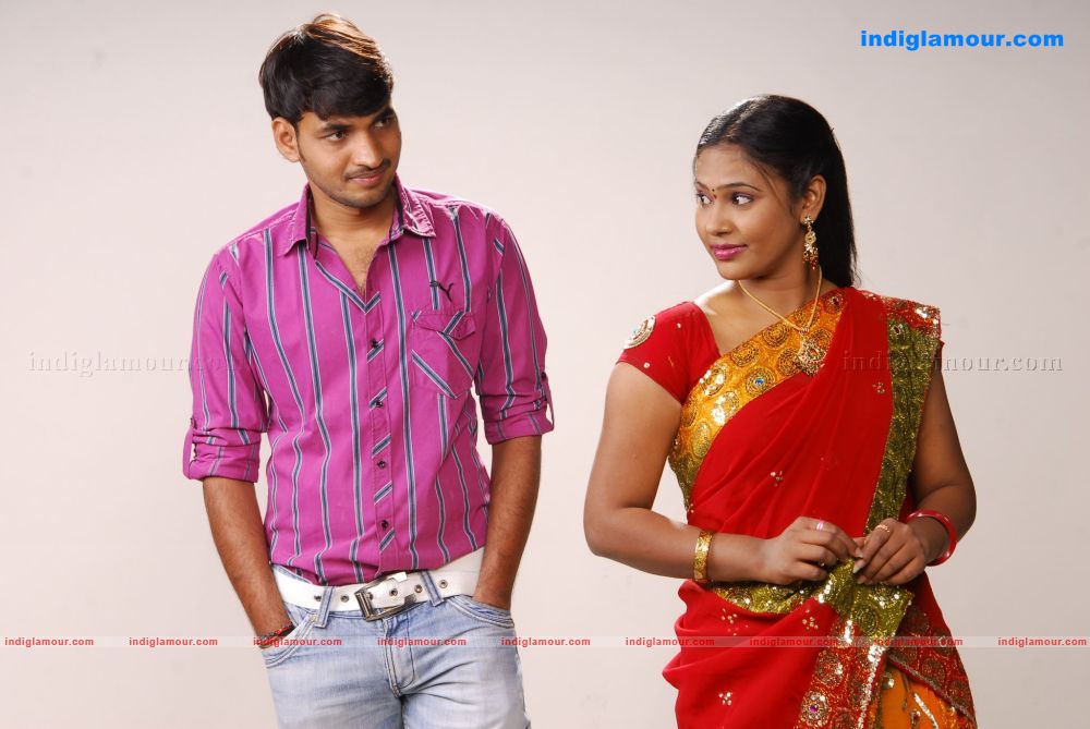 Chilipi Allarilo Chinni Aasa Movie hd photo
