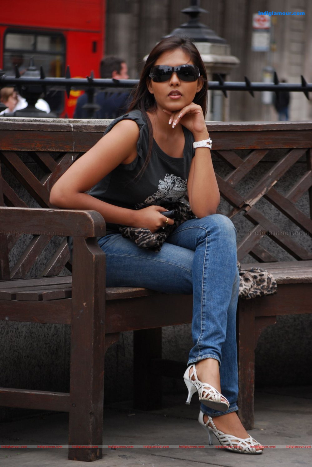 Kaaralu Miriyalu Movie hd photo