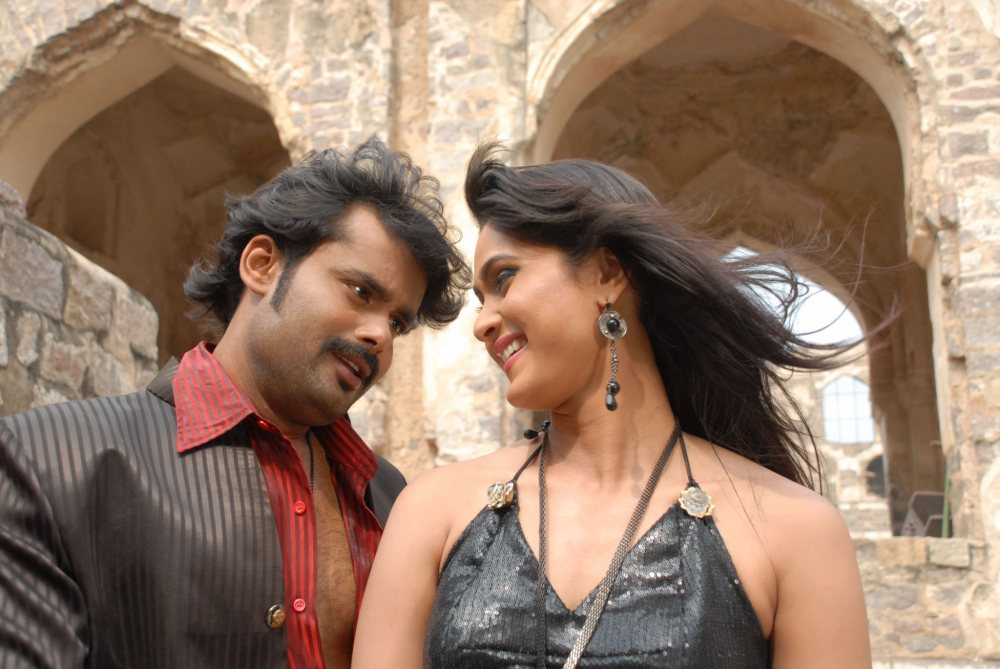 Tirugubotu Movie hd photo