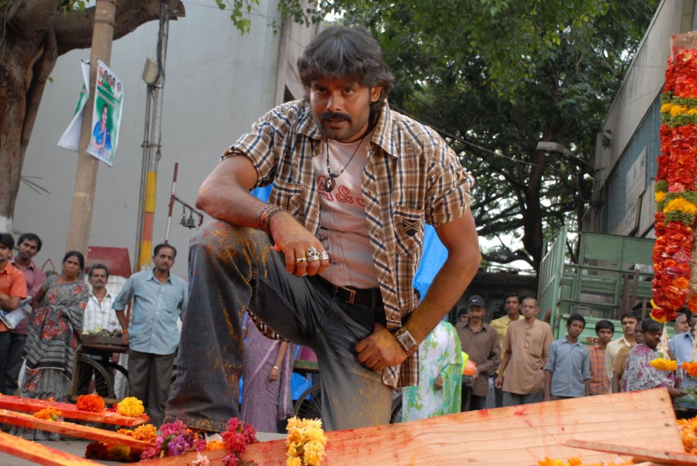 Tirugubotu Movie hd photo