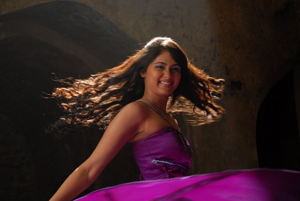 Tirugubotu Movie hd photo