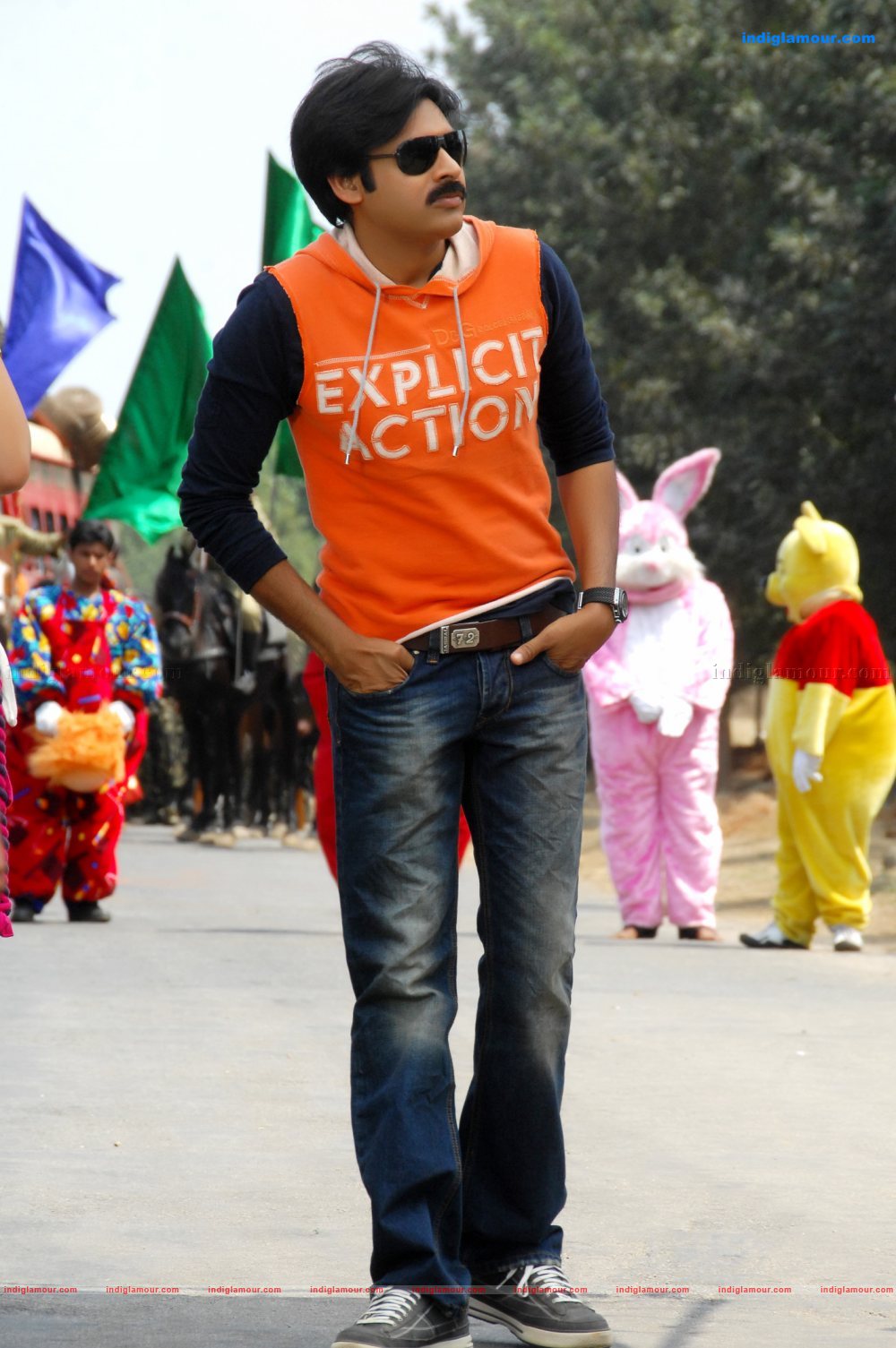 Teen Maar Movie hd photo