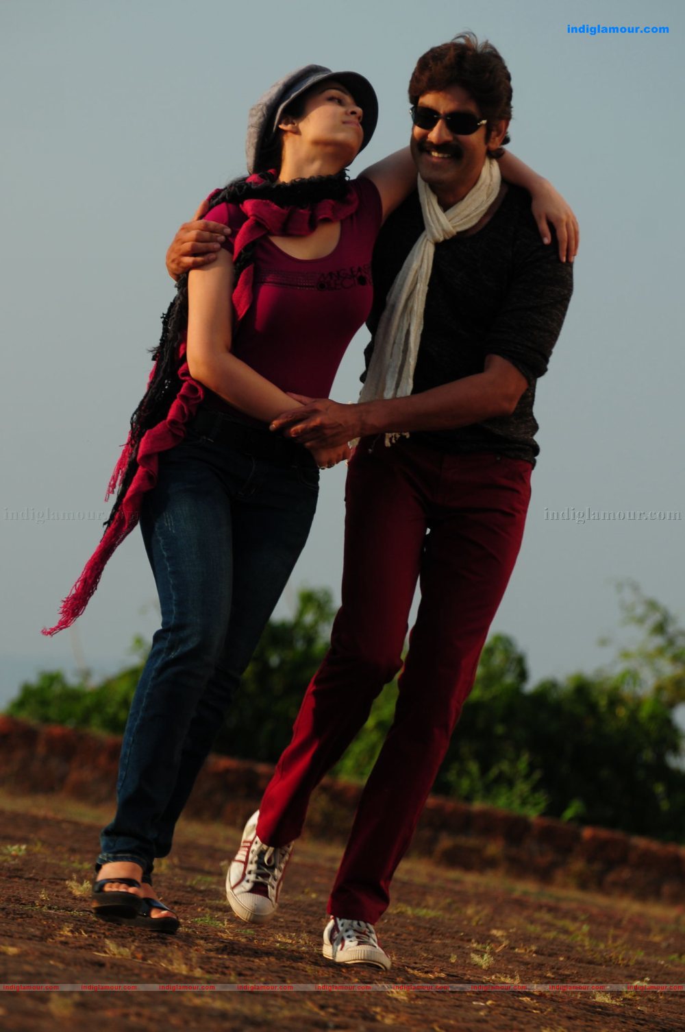 Nagaram Nidra Potunna Vela Movie hd photo