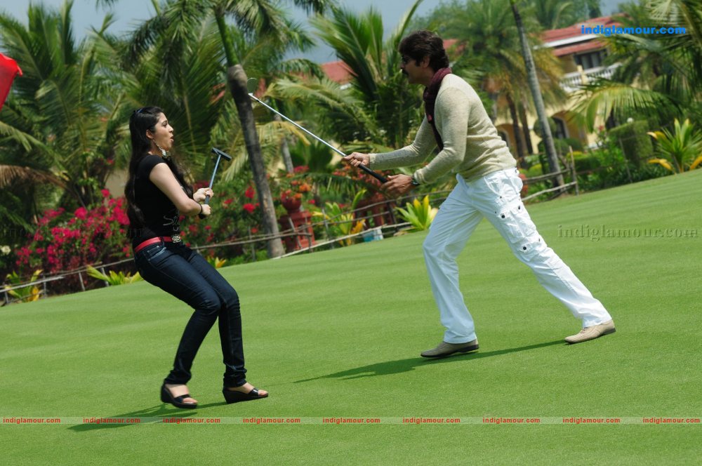 Nagaram Nidra Potunna Vela Movie hd photo