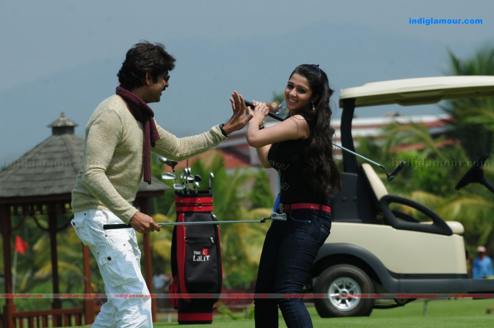 Nagaram Nidra Potunna Vela Movie hd photo