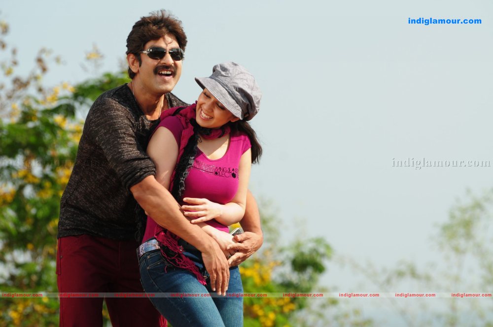 Nagaram Nidra Potunna Vela Movie hd photo