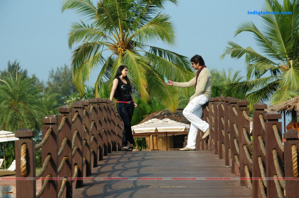 Nagaram Nidra Potunna Vela Movie hd photo