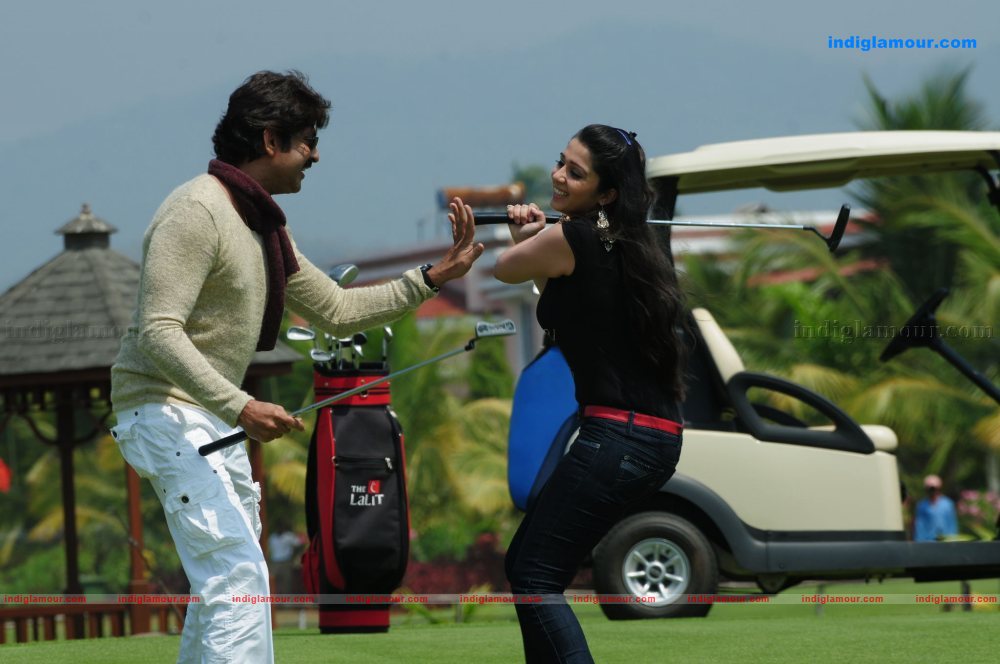 Nagaram Nidra Potunna Vela Movie hd photo